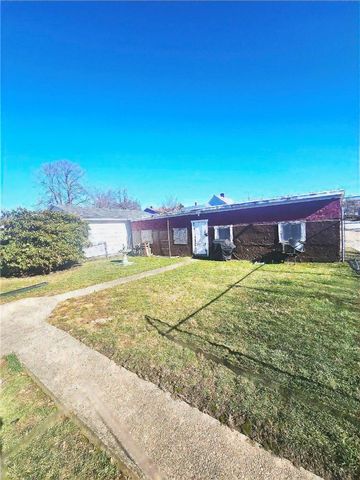 118 S 12th Street, Jeannette, PA 15644