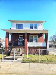 118 S 12th Street, Jeannette, PA 15644