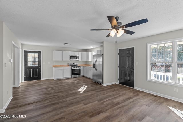 1216 Walt Bellamy Drive, New Bern, NC 28562