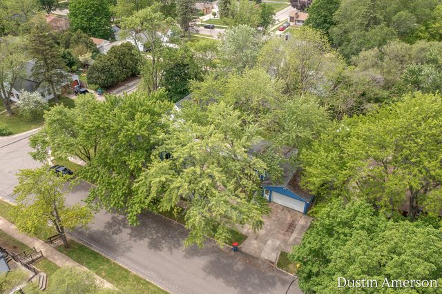 1411 Lewison Avenue, Grand Rapids, MI 49505