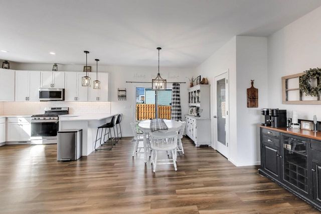 W1328 Eastwood ROAD, Genoa City, WI 53128