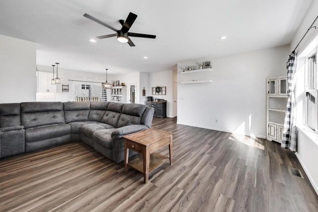 W1328 Eastwood ROAD, Genoa City, WI 53128