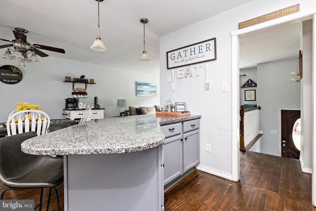 301 ROBERTS AVE, Bellmawr, NJ 08031