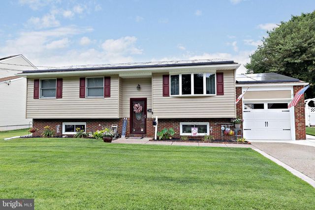 301 ROBERTS AVE, Bellmawr, NJ 08031