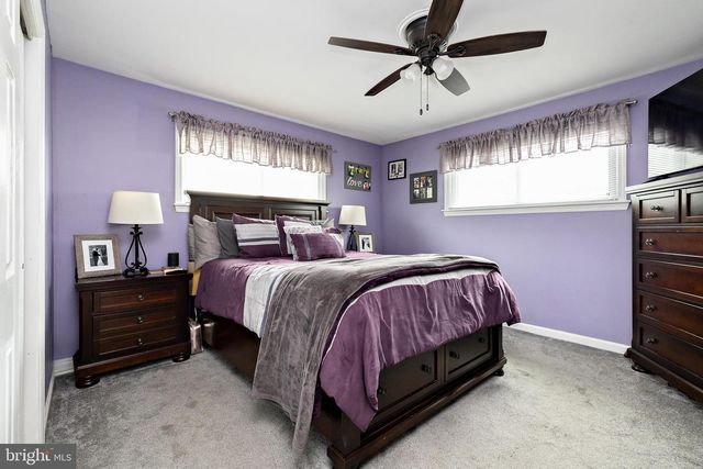301 ROBERTS AVE, Bellmawr, NJ 08031