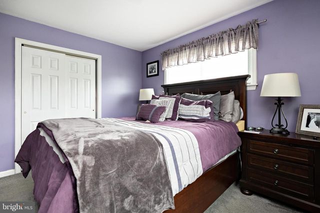 301 ROBERTS AVE, Bellmawr, NJ 08031