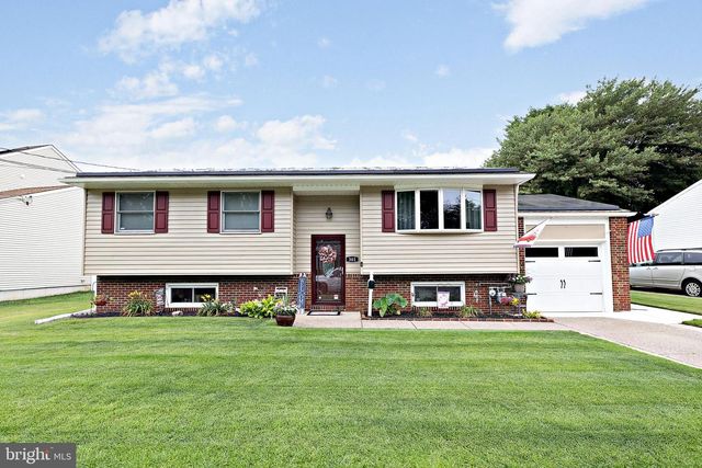 301 ROBERTS AVE, Bellmawr, NJ 08031