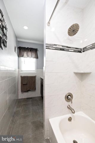 301 ROBERTS AVE, Bellmawr, NJ 08031