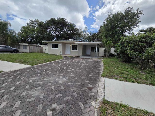 5720 Cleveland Street, Hollywood, FL 33021