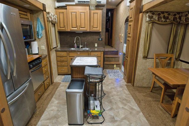 200 County Road 201, Sargent, TX 77414