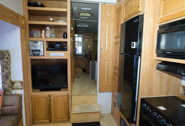 200 County Road 201, Sargent, TX 77414