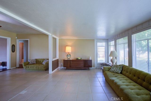 651 E 21st, Merced, CA 95340