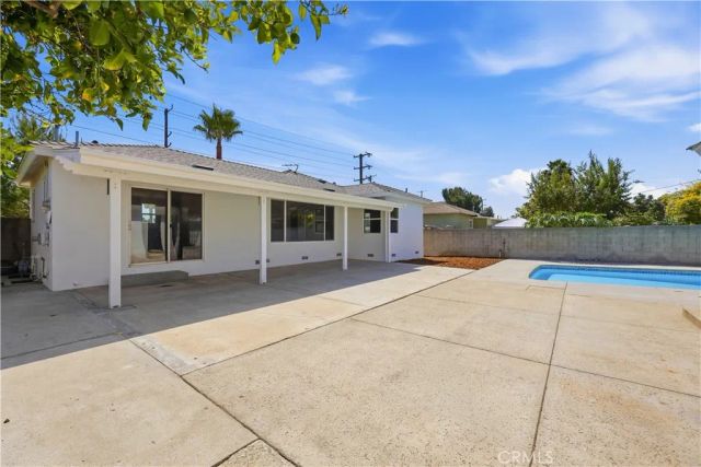 14807 San Fernando Mission Boulevard, Mission Hills (san Fernando), CA 91345