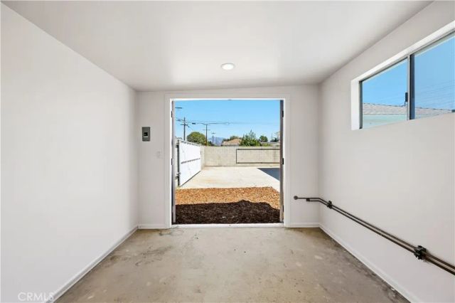 14807 San Fernando Mission Boulevard, Mission Hills (san Fernando), CA 91345