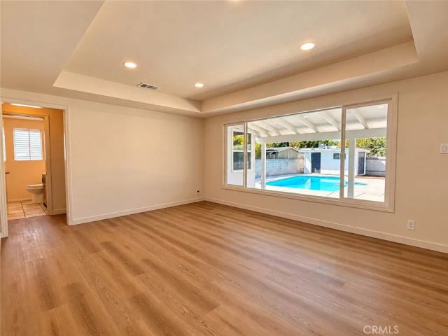 14807 San Fernando Mission Boulevard, Mission Hills (san Fernando), CA 91345
