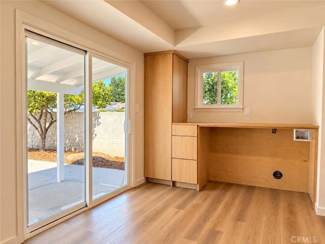 14807 San Fernando Mission Boulevard, Mission Hills (san Fernando), CA 91345