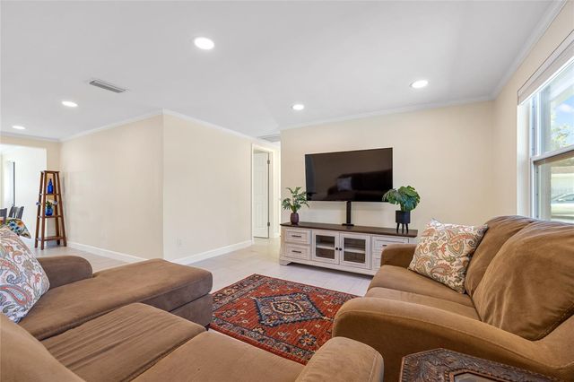 9203 51ST STREET N, Pinellas Park, FL 33782