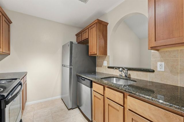 1100 Augusta Drive 86, Houston, TX 77057