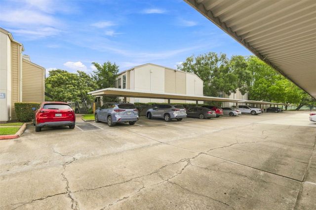 1100 Augusta Drive 86, Houston, TX 77057