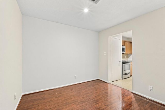 1100 Augusta Drive 86, Houston, TX 77057