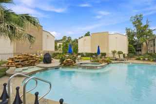 1100 Augusta Drive 86, Houston, TX 77057