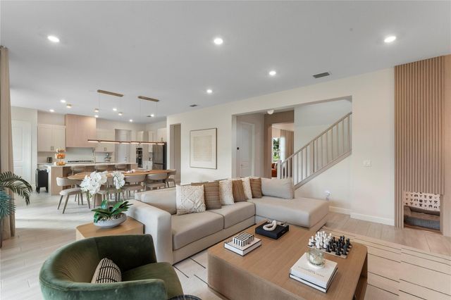 624 Hookline Circle, Loxahatchee, FL 33470