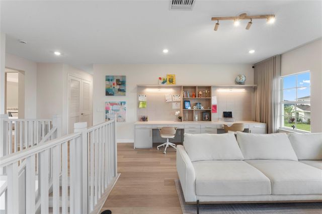 624 Hookline Circle, Loxahatchee, FL 33470