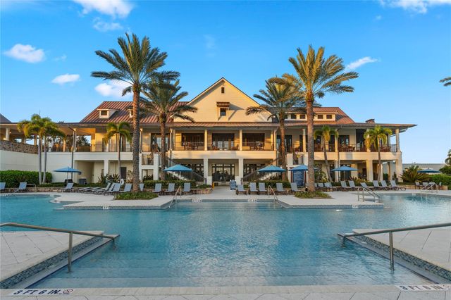 624 Hookline Circle, Loxahatchee, FL 33470