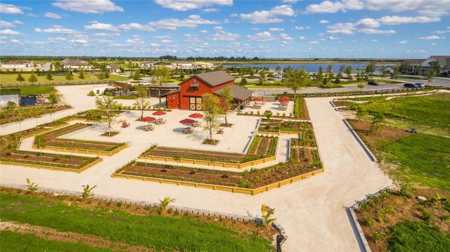 624 Hookline Circle, Loxahatchee, FL 33470