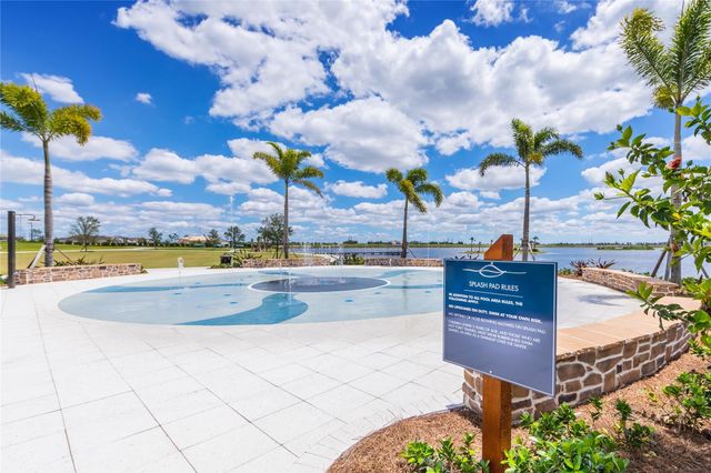 624 Hookline Circle, Loxahatchee, FL 33470