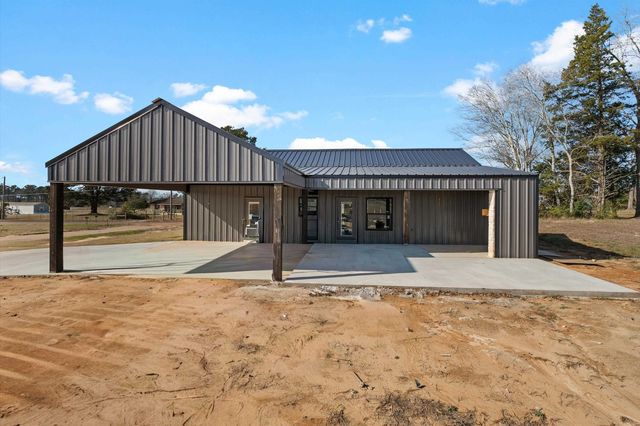 607 COUNTY ROAD 310, De Berry, TX 75639