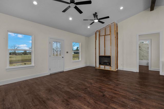 607 COUNTY ROAD 310, De Berry, TX 75639