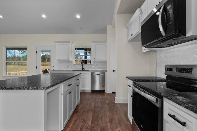607 COUNTY ROAD 310, De Berry, TX 75639