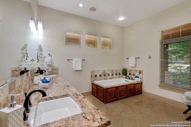 211 Inslee Ave, San Antonio, TX 78209