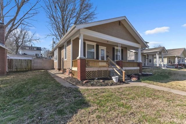 3020 Faraon Street, St Joseph, MO 64501