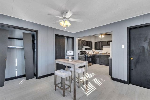 3020 Faraon Street, St Joseph, MO 64501