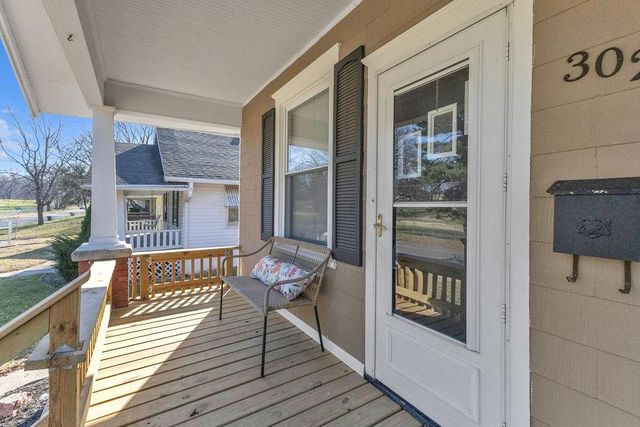 3020 Faraon Street, St Joseph, MO 64501