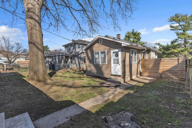 3020 Faraon Street, St Joseph, MO 64501