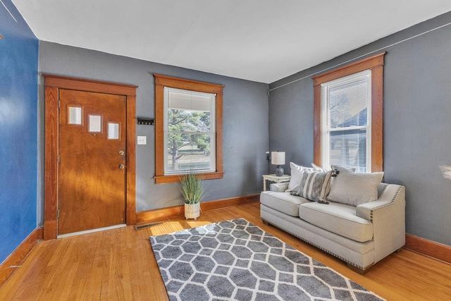 3020 Faraon Street, St Joseph, MO 64501