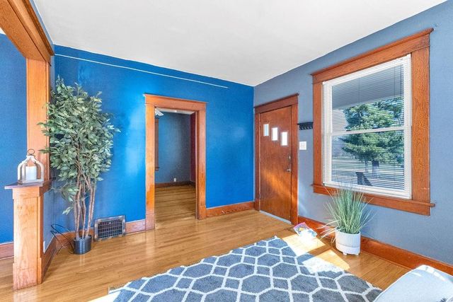 3020 Faraon Street, St Joseph, MO 64501