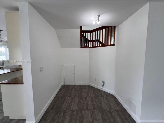 15511 SW 59th St, Miami, FL 33193