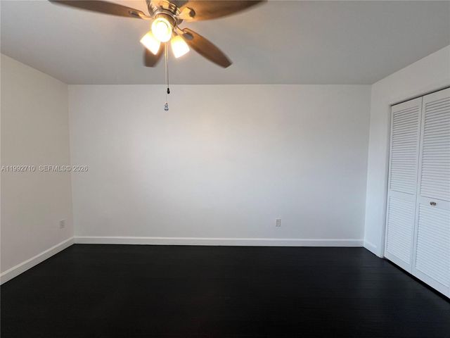 15511 SW 59th St, Miami, FL 33193