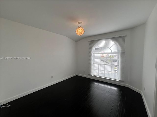 15511 SW 59th St, Miami, FL 33193