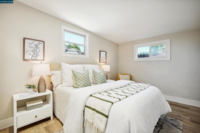 7700 Garfield Ave., Oakland, CA 94605