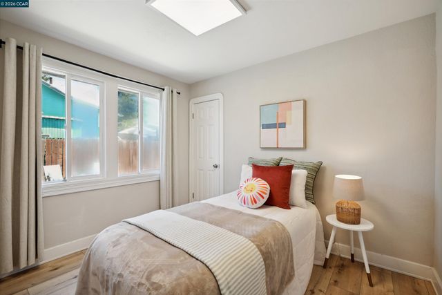 7700 Garfield Ave., Oakland, CA 94605