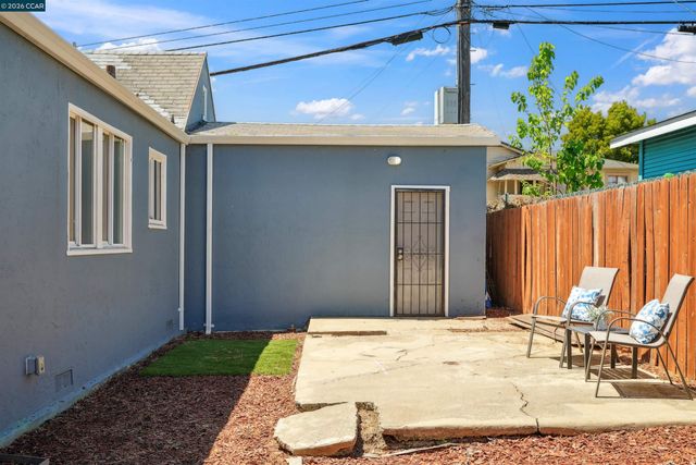 7700 Garfield Ave., Oakland, CA 94605