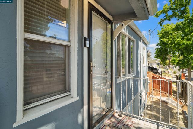 7700 Garfield Ave., Oakland, CA 94605