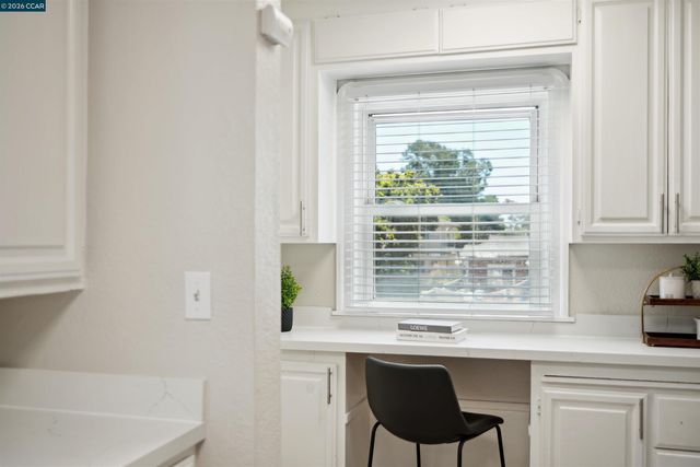 7700 Garfield Ave., Oakland, CA 94605