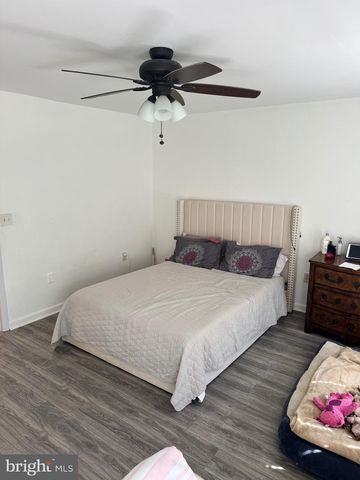 5326 QUALEY PL, Woodbridge, VA 22193