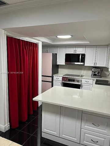11183 NW 7th Street 204-20, Miami, FL 33172